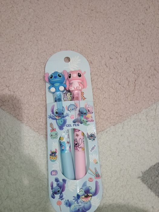 Jucări:Kuromi,pixuri cu stitch și angel +breloc lăbuță