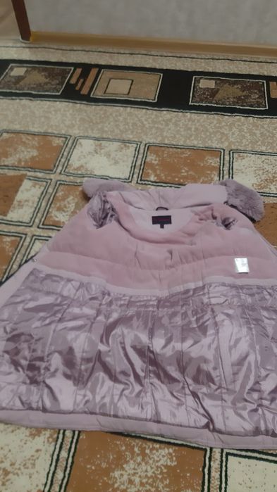 Зимний пуховик на девочек, размер 140