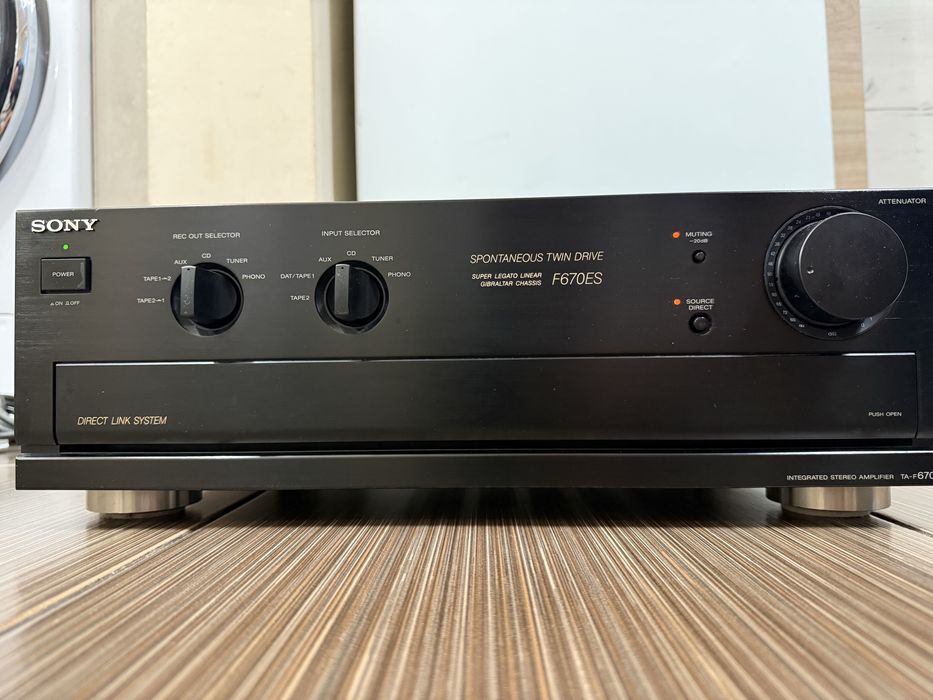 Sony TA-F670es Качествен стерео усилвател