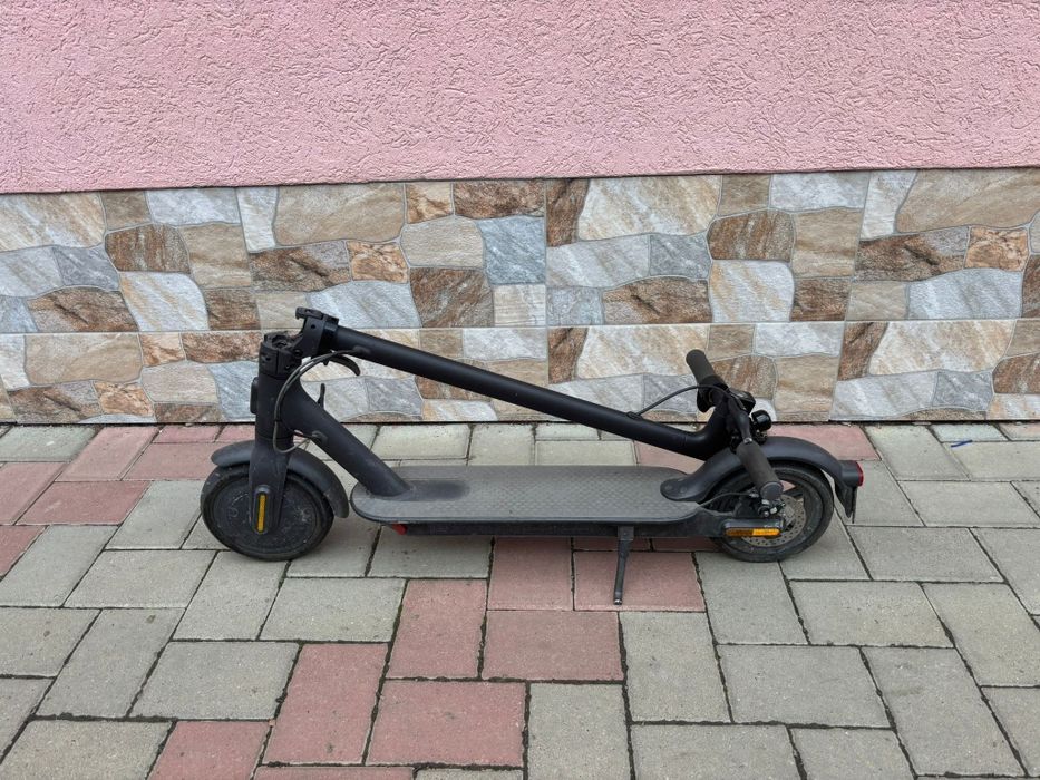 Trotineta electrica Xiaomi 1s