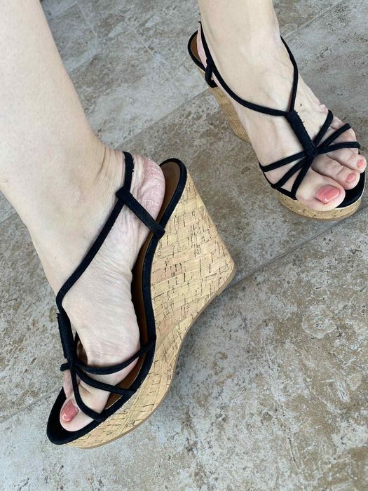 Летни сандали с платформа + подарък капела