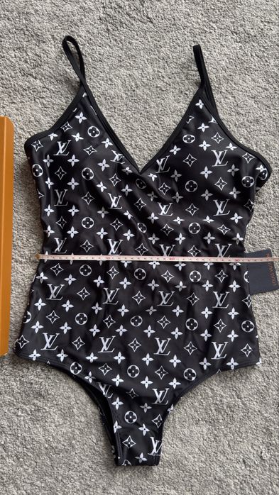 Бански Louis Vuitton