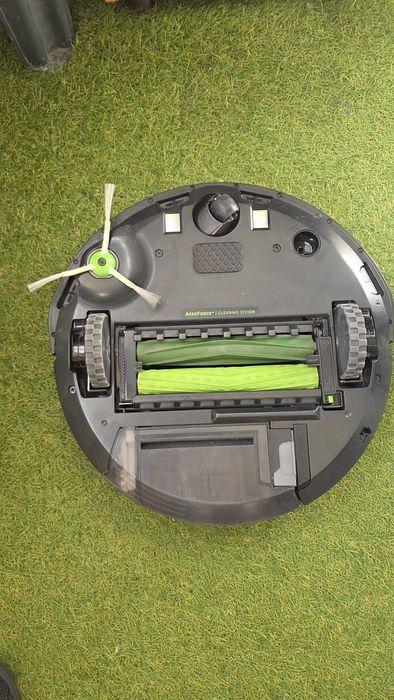 Irobot i3 уникален рубот