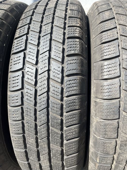 4 бр. зимни гуми 195/80/15 General 5,5-6 mm DOT 3520/3619
