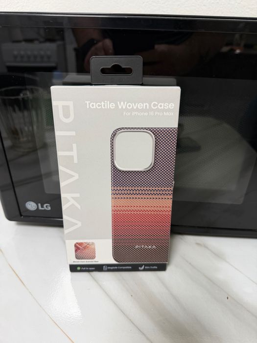 Pitaka iPhone 16 Pro Max Практически новый