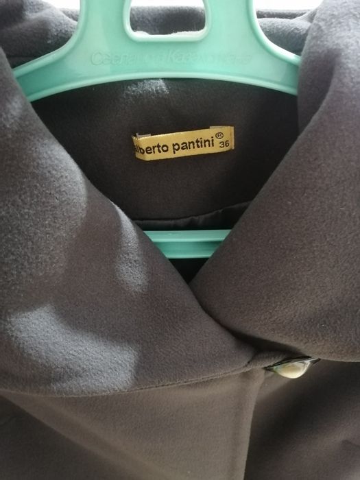 Женское пальто 42 р