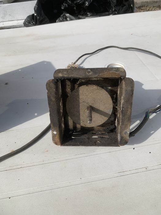 Ventilator centrala termica pe 300lemne junkers