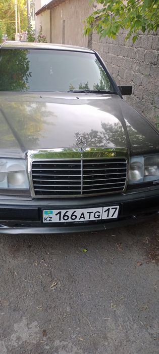 Продам машину Мерседес