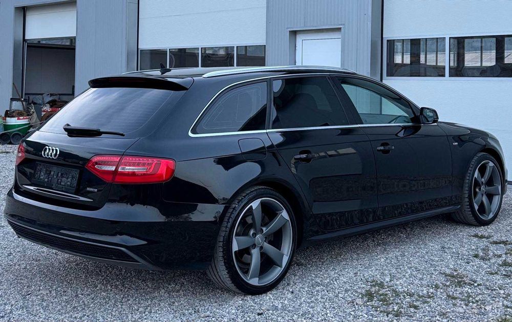 Продавам Ауди А4 Б8.5 s lain quattro автоматик 2000кб 190кс