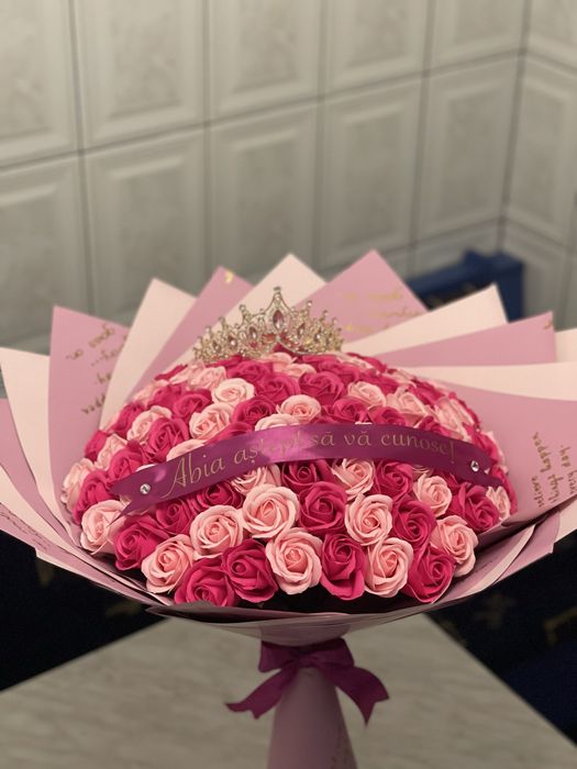 Buchet 101 trandafiri