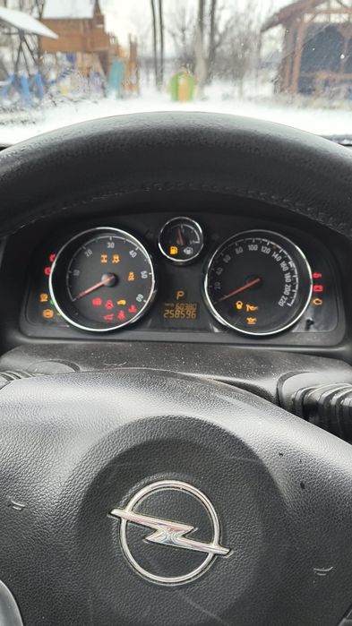 Opel Antara 4x4, 2.2 diesel, 2011