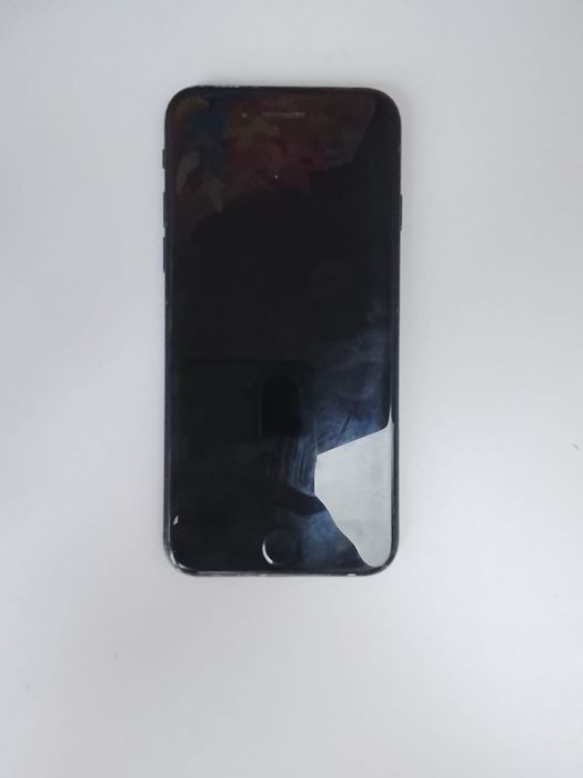 iPhone SE 2022 на запчасти