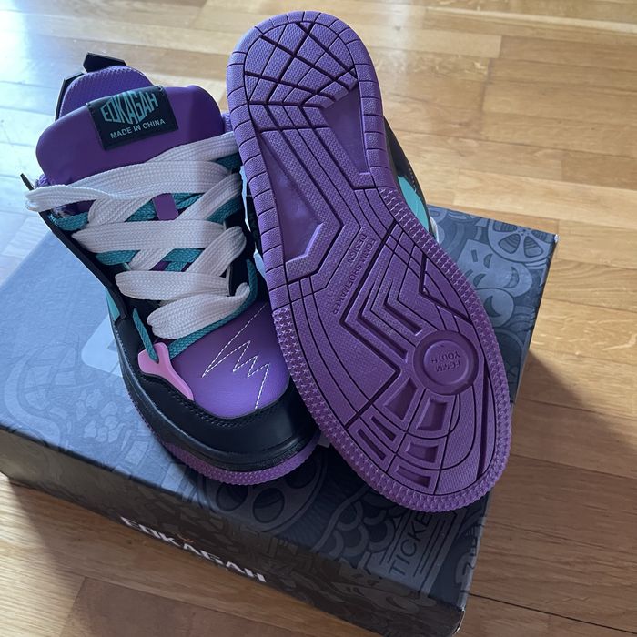 Кроссовки Eokagah