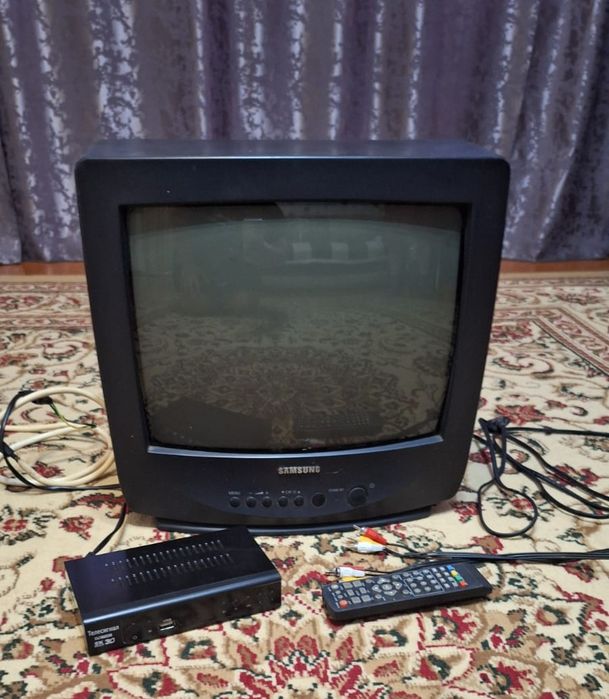 Продам телевизор Samsung