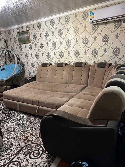 Продаю не дорого диван -кровать.