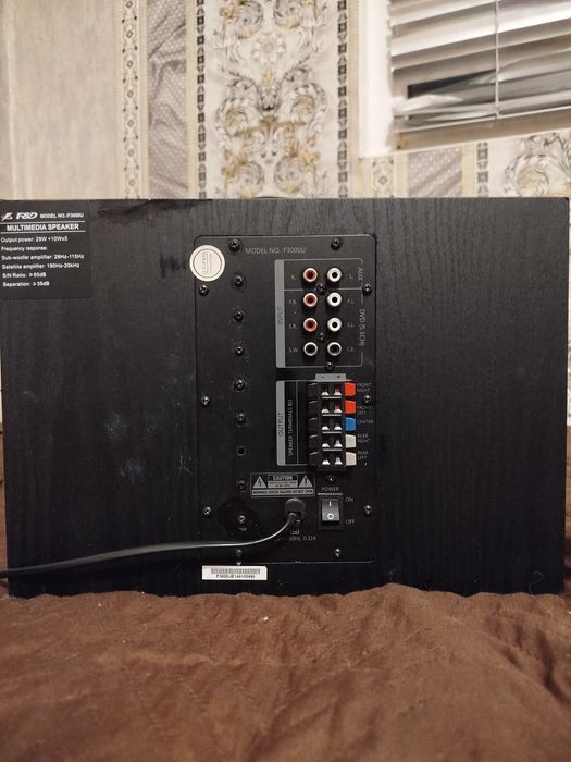 Колони Fenda f3000U