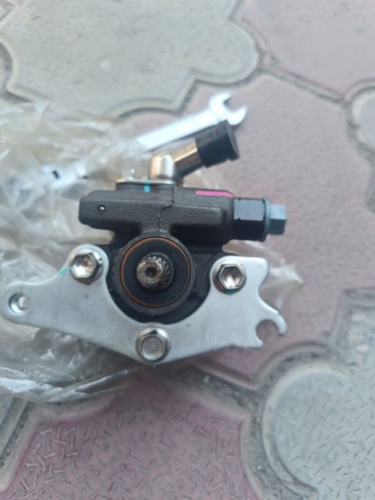 Насос Гура  Lexus RX300