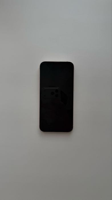iPhone 13 на 74%