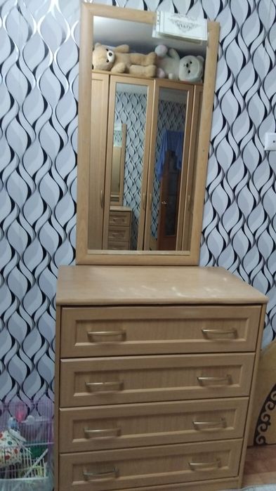 Продам комод30000