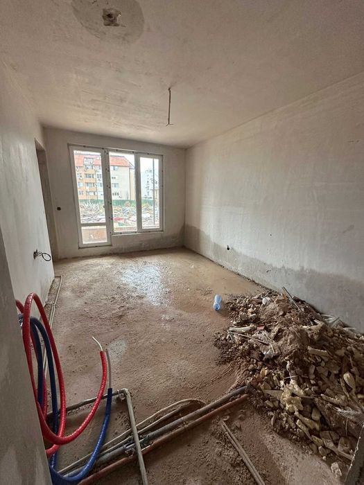 Продава се Двустаен апартамент в София, Славия - 67 кв.м за 1937 €/кв.м - Снимка #9