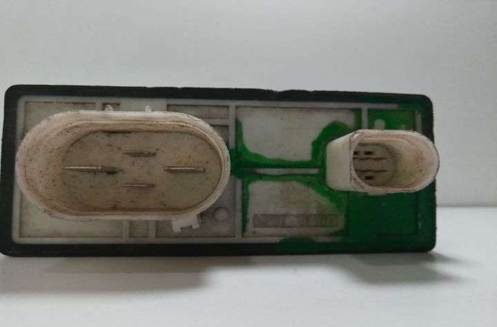 Releu Ventilator 1J0919506M  Volkswagen VW Polo a 4-a generatie 9N