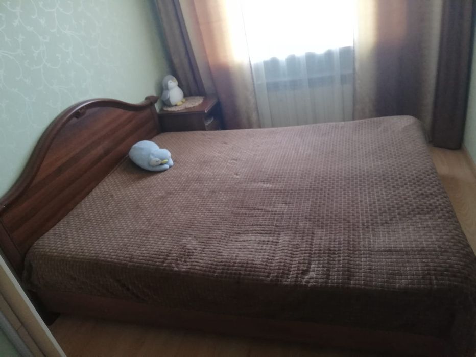 Продам фабричную добротную кровать