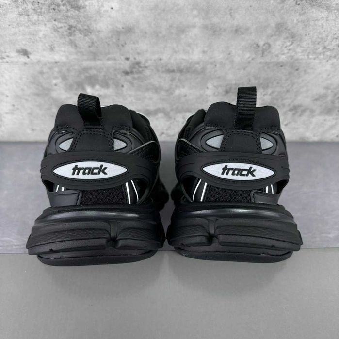 Balenciaga Track Black