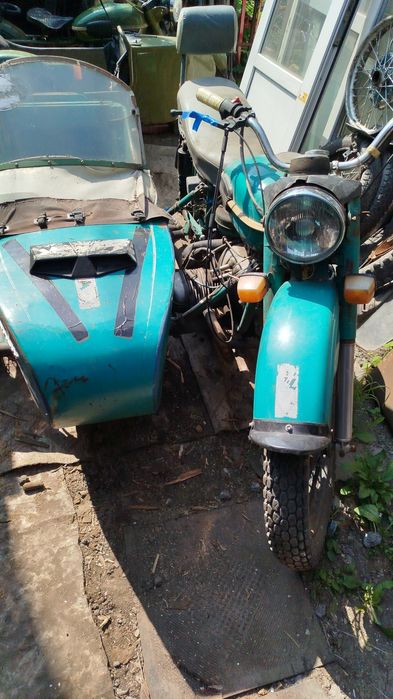 Продам Урал по запчастям нахожусь в городе