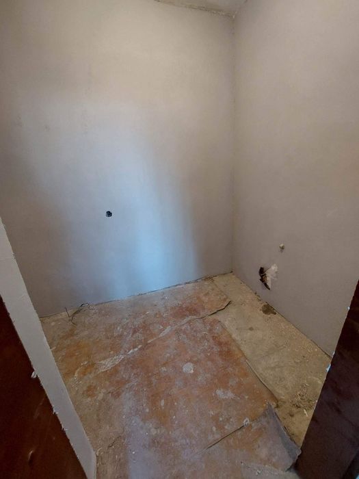 Продава се Двустаен апартамент в Омуртаг - 55 кв.м за 556 €/кв.м - Снимка #2