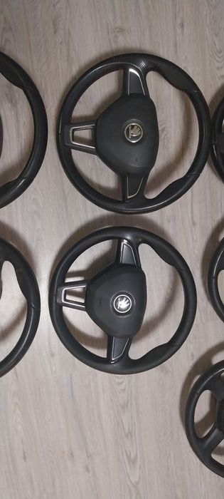 Vând Volane Complete Skoda