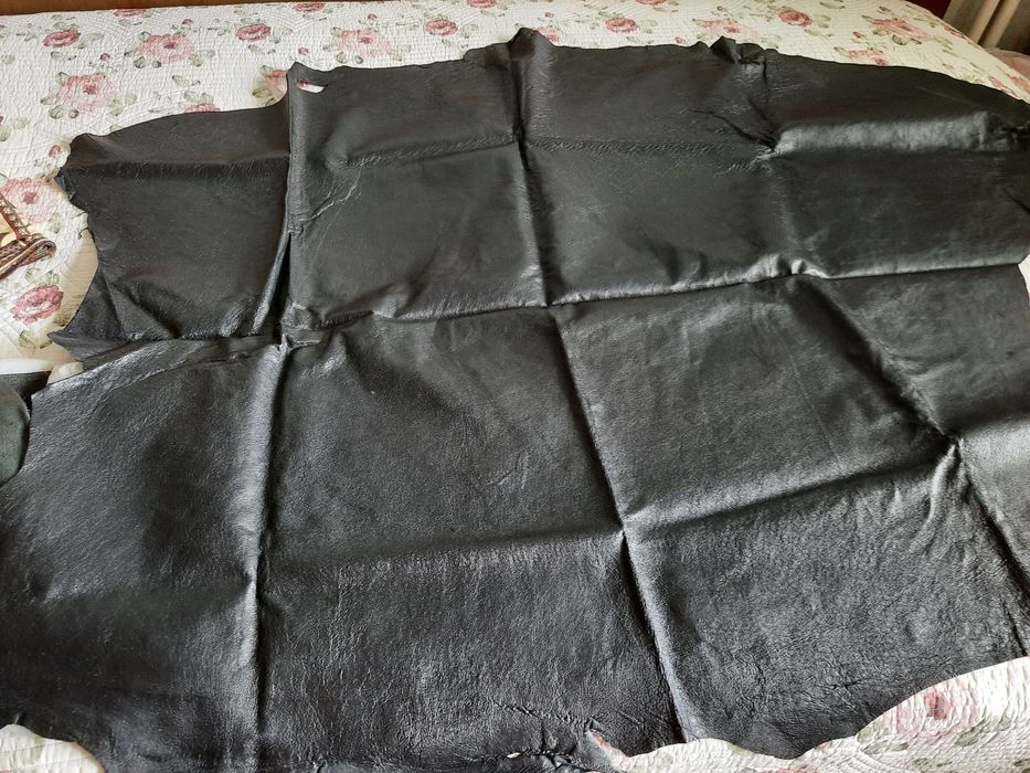 Две парчета ест.кожа свинска напа