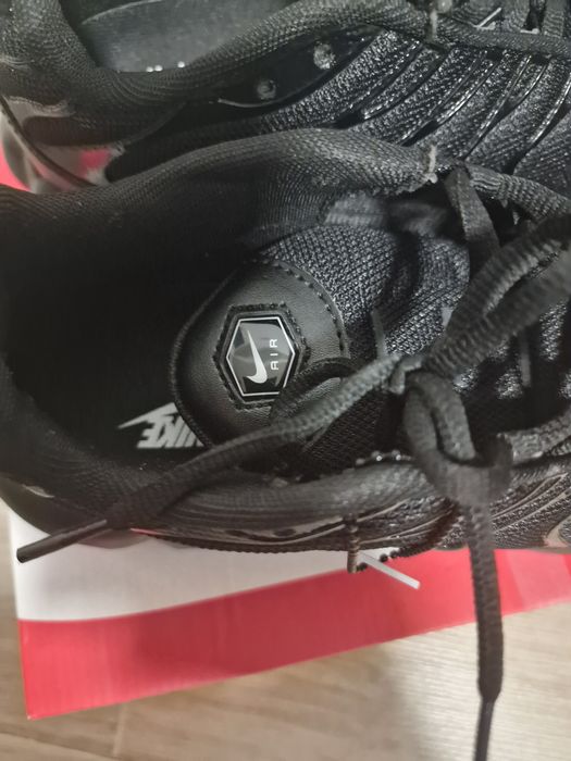 Adidași nike Tn air max