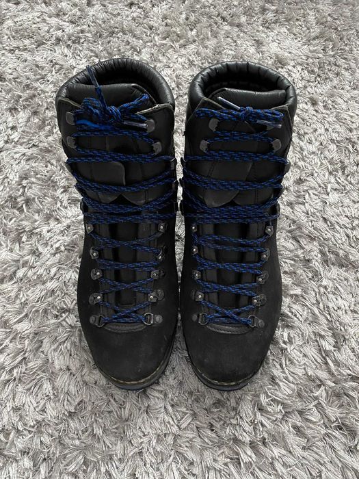 bocanci alpinism hawag cima vibram drumetie