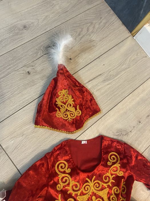 Продается платье в национальном стиле