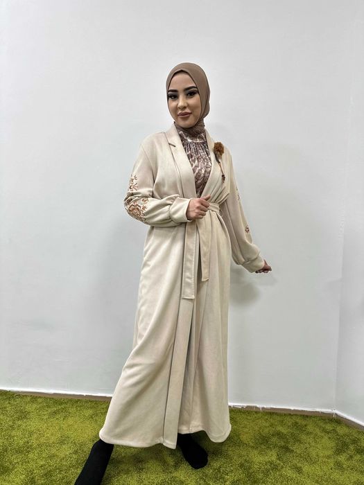 Длинный кардиган - ручная работа.