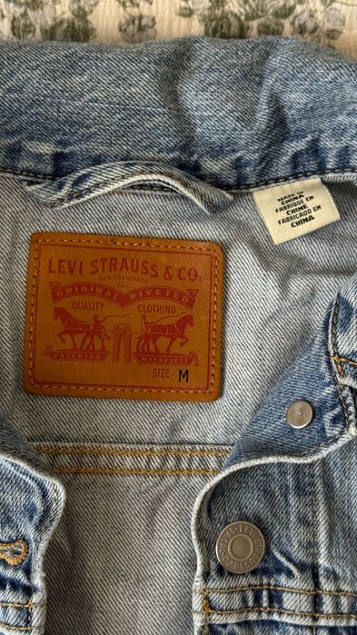 Джинсовая куртка Levis