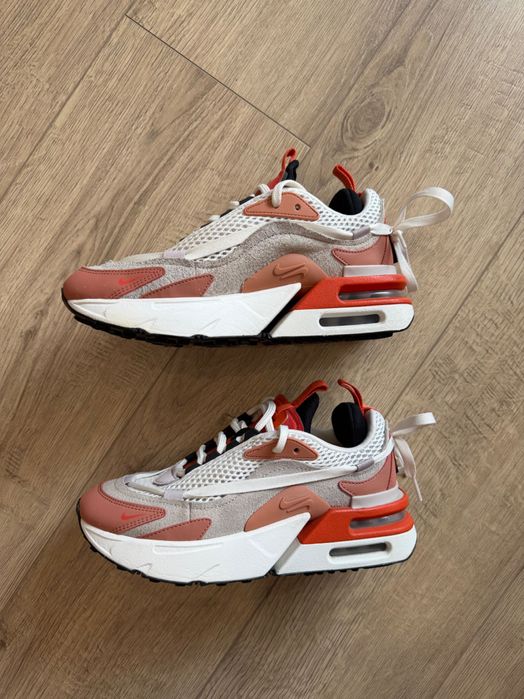 Оригинални маратонки Nike Furyosa