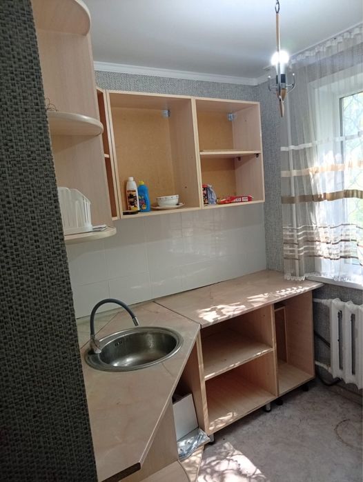Продаю кухонный гарнитур