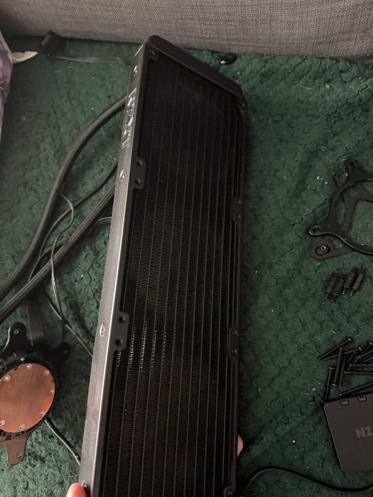 Cooler CPU NZXT Kraken 360 RGB, pompa cu ecran LCD, controller ARGB