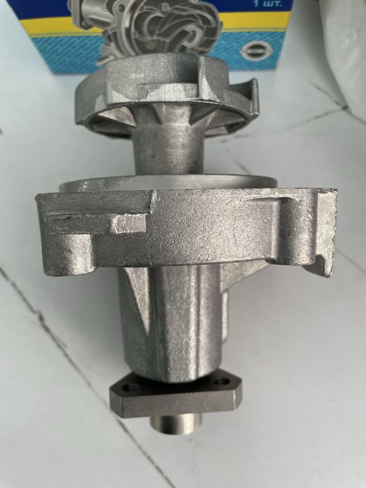 Насос водяной ВолгаАвтоПром (Нива Шевроле)