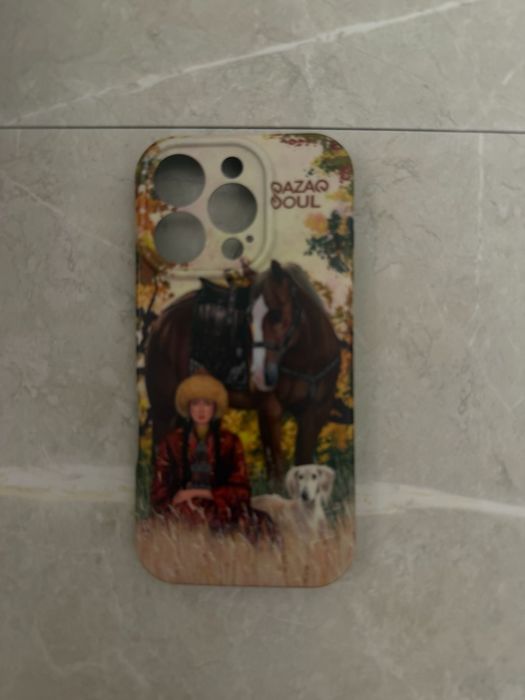 Продам чехол от QAZAQ SOUL для IPHONE 16
