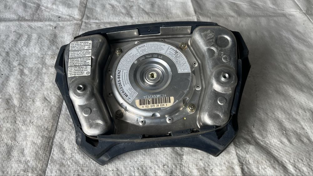 Еърбег Mercedes E W210