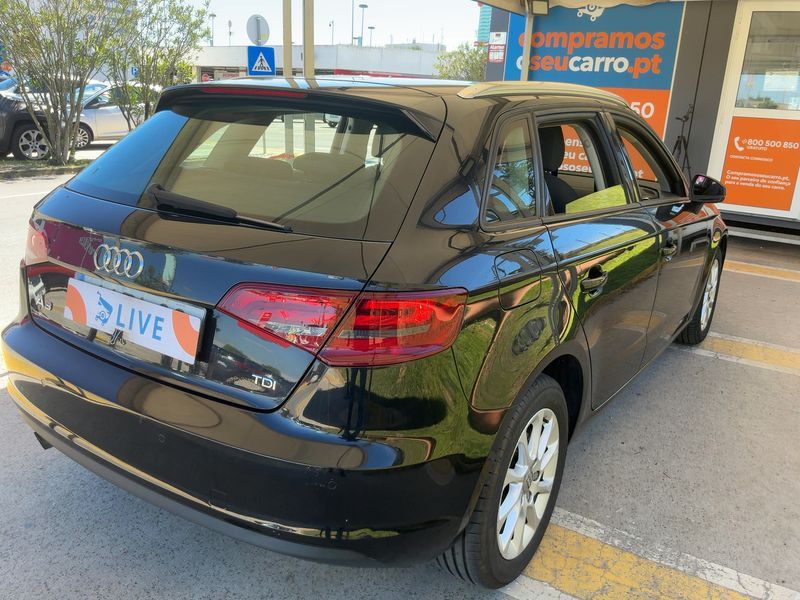Audi A3 Sportback 1.6 TDI Attraction 2015