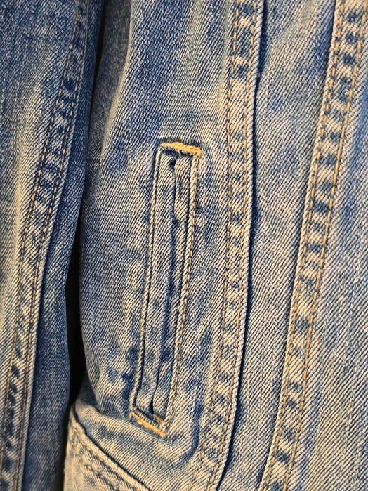 jachetă scurtă din denim, model cropped H&M