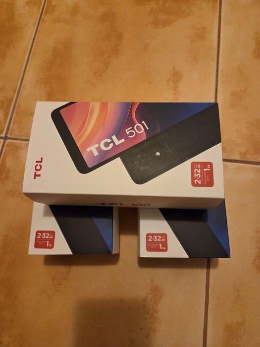 Telefoane TCL501