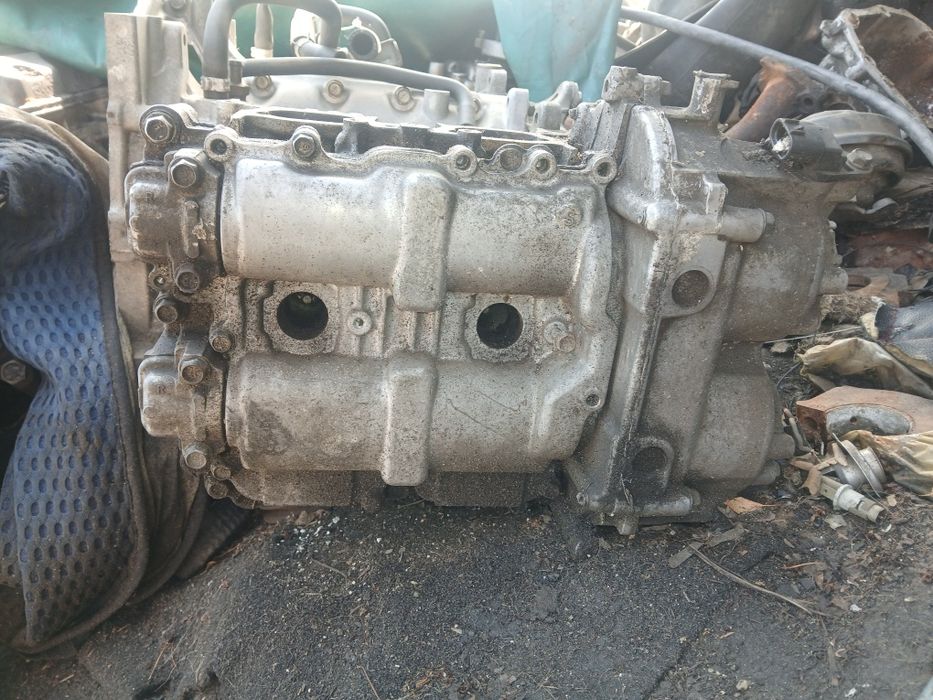 Двигатель 2,5 субари