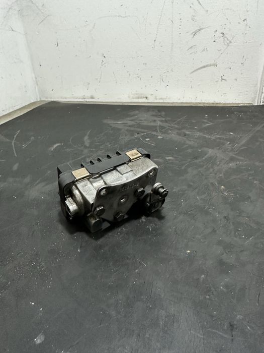 Actuator Turbina Mercedes ML W164 3.0 V6 ML320 ML280 | 6NW008412