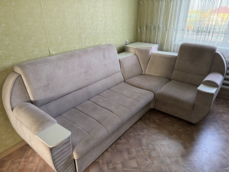 Диван д продажу
