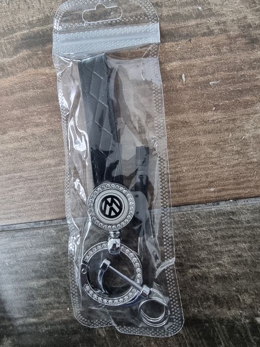 Луксозен дамски ключодържател Vw Volkswagen