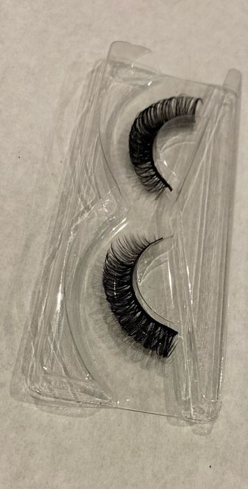 Мигли естествен косъм